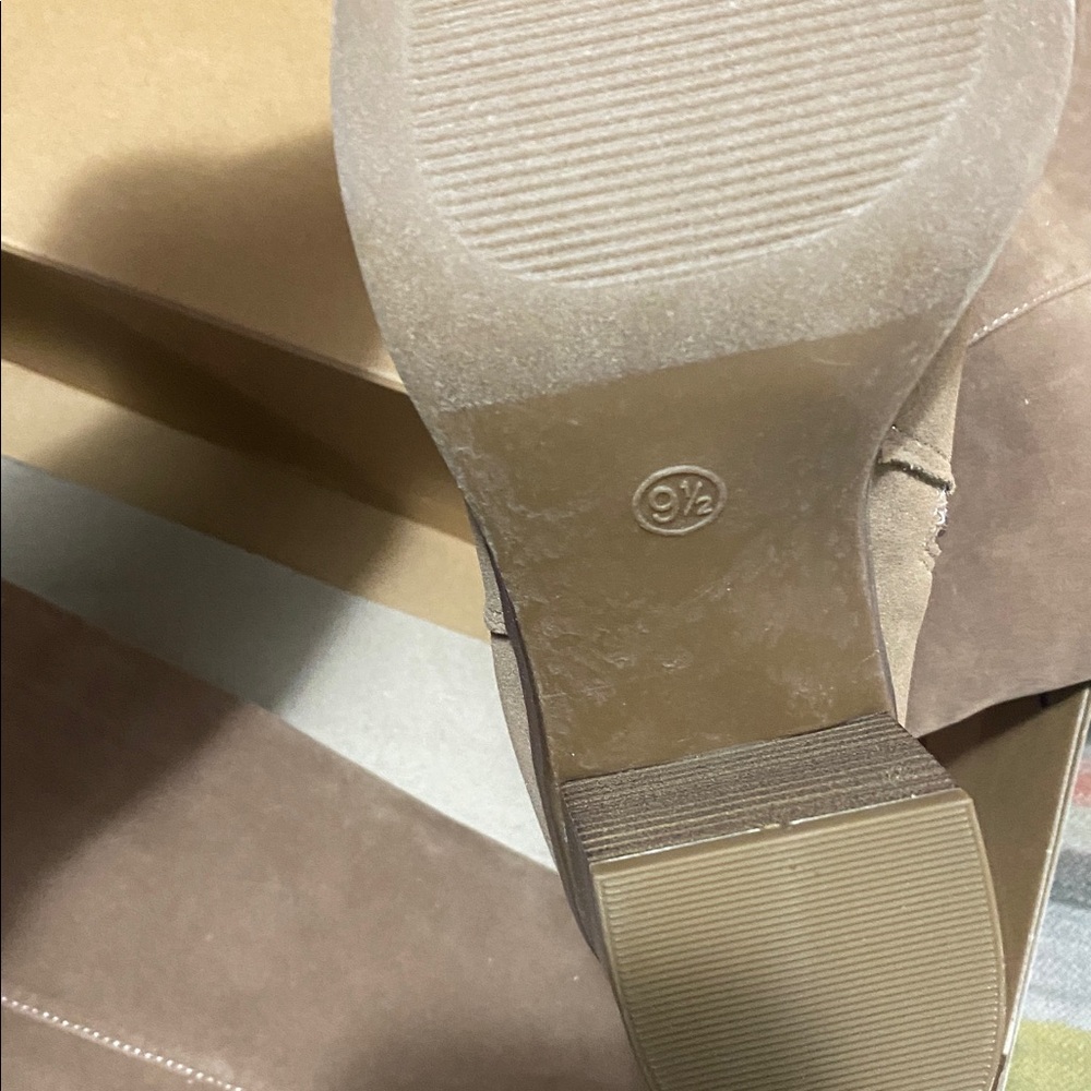 Universal Thread”May Boots”Tan Faux Suede OTK Tall High Women's Boots Size 9.5 - Picture 14 of 14
